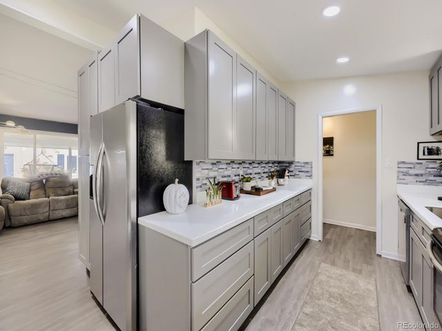 385 Main Street, Broomfield, CO 80020
