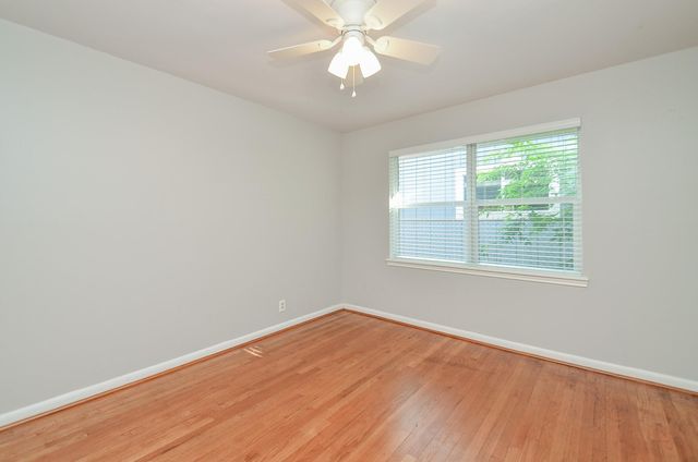 9817 Cedardale Drive, Houston, TX 77055