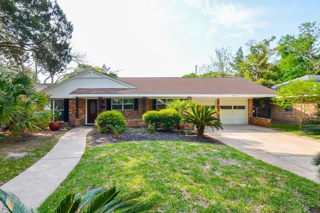 9817 Cedardale Drive, Houston, TX 77055