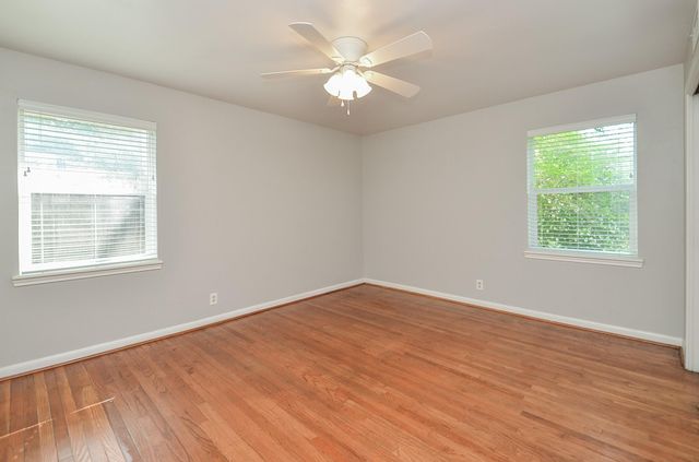 9817 Cedardale Drive, Houston, TX 77055
