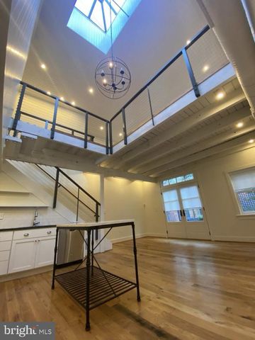 19 BRANCH LN E, Baltimore, MD 21202