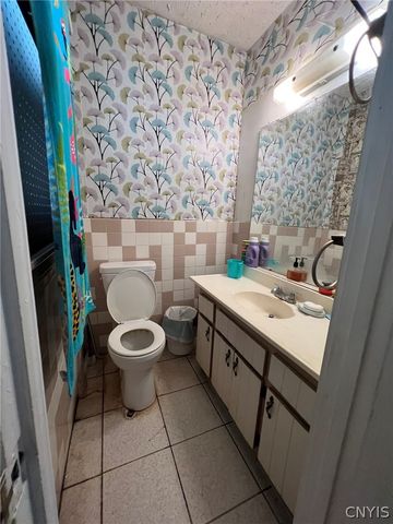 4519 South Salina Street, Syracuse, NY 13205