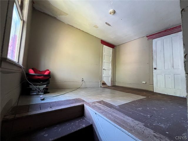 4519 South Salina Street, Syracuse, NY 13205