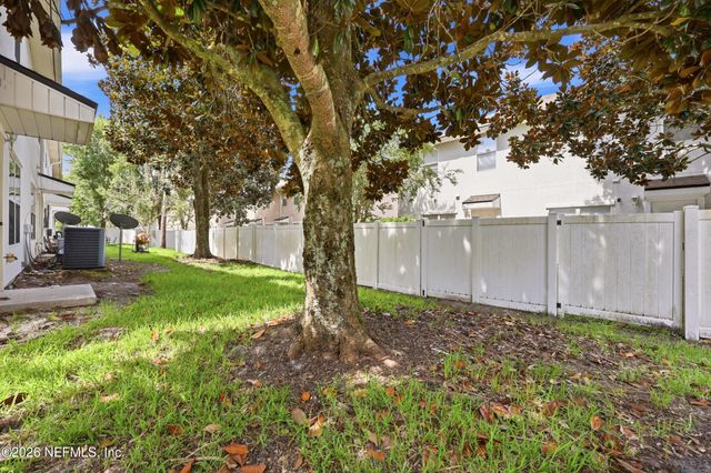 857 SOUTHERN CREEK Drive, St. Johns, FL 32259