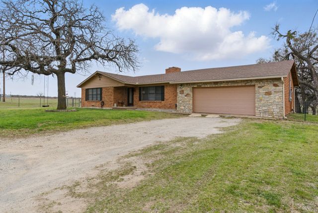 9200 Bethel Court, Lipan, TX 76462
