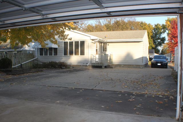 3555 6th Street NW, Rochester, MN 55901