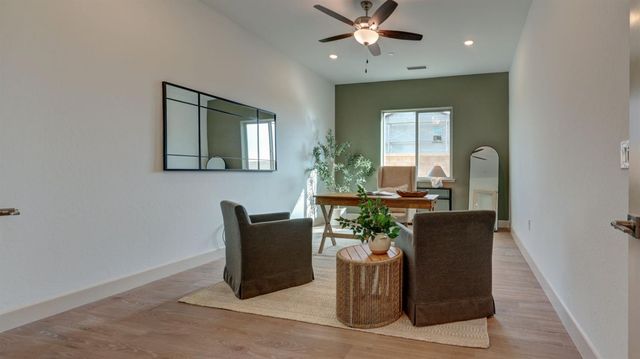 1675 N Blackwood Avenue, Clovis, CA 93619