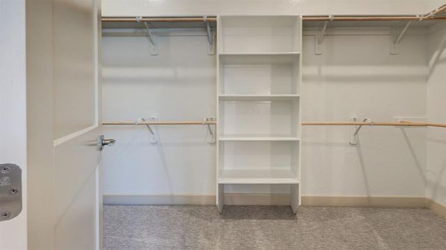 1675 N Blackwood Avenue, Clovis, CA 93619