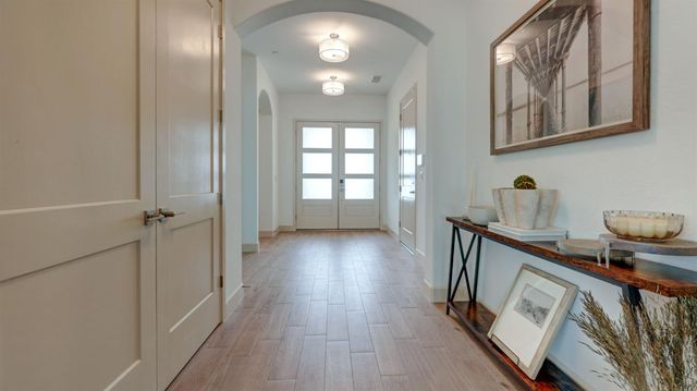 1675 N Blackwood Avenue, Clovis, CA 93619