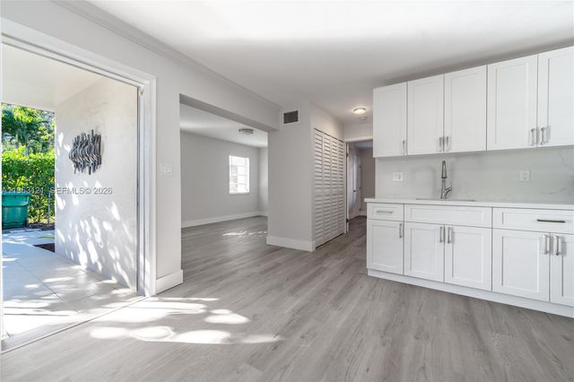 1631 SW 21st Street, Miami, FL 33145