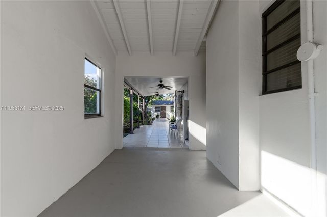 1631 SW 21st Street, Miami, FL 33145
