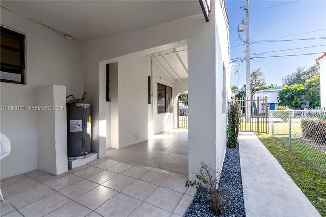 1631 SW 21st Street, Miami, FL 33145
