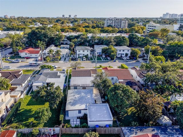 1631 SW 21st Street, Miami, FL 33145