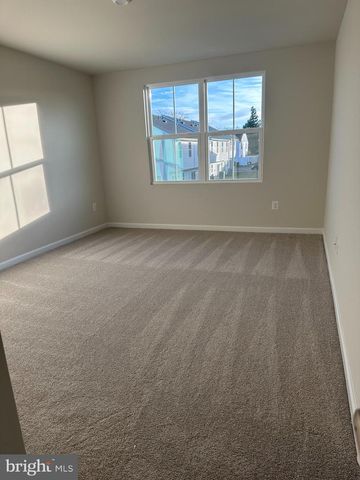 645 LAURELWOOD CIR, Winchester, VA 22601