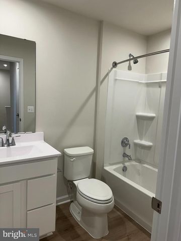 645 LAURELWOOD CIR, Winchester, VA 22601