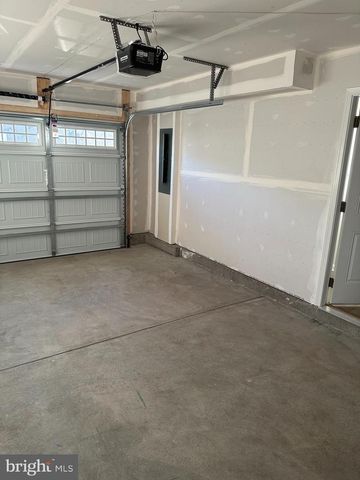 645 LAURELWOOD CIR, Winchester, VA 22601