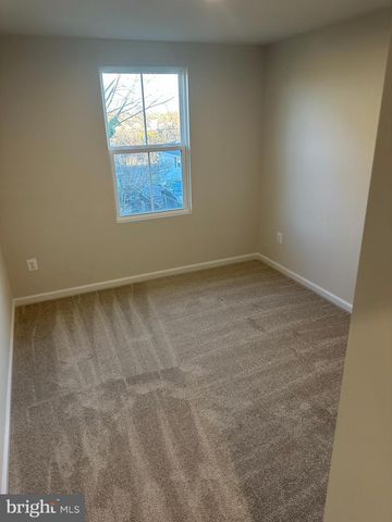 645 LAURELWOOD CIR, Winchester, VA 22601