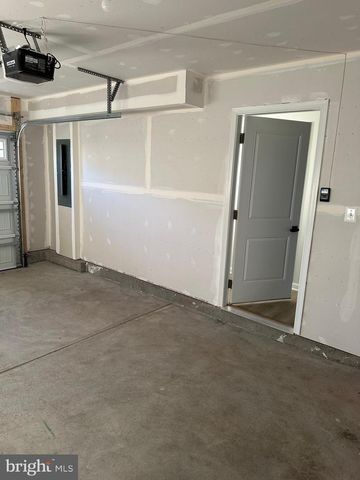 645 LAURELWOOD CIR, Winchester, VA 22601