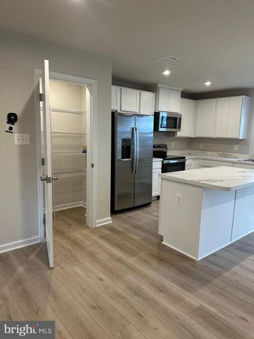 645 LAURELWOOD CIR, Winchester, VA 22601