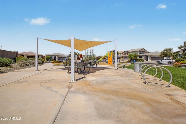 725 E LIBERTY Lane, Gilbert, AZ 85296