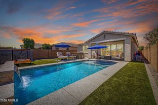 725 E LIBERTY Lane, Gilbert, AZ 85296