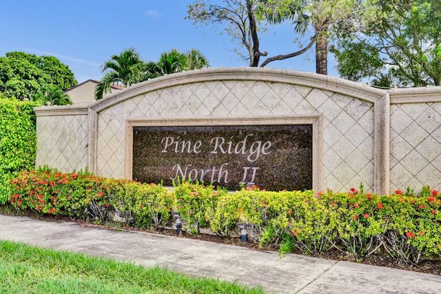 608 Sea Pine Way E2, Greenacres, FL 33415