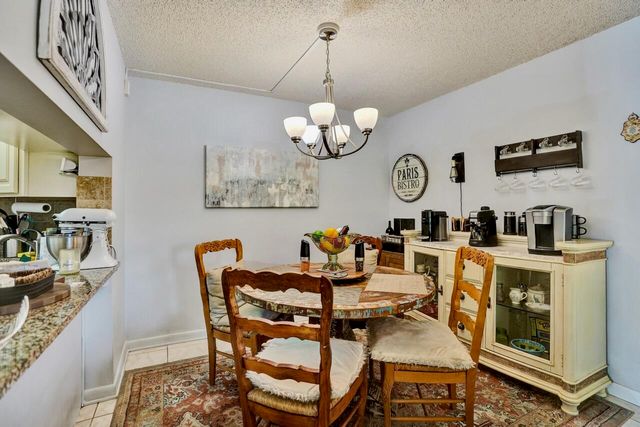608 Sea Pine Way E2, Greenacres, FL 33415