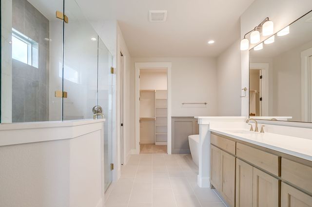 1011 Bartlett Peak Drive, Waxahachie, TX 75167