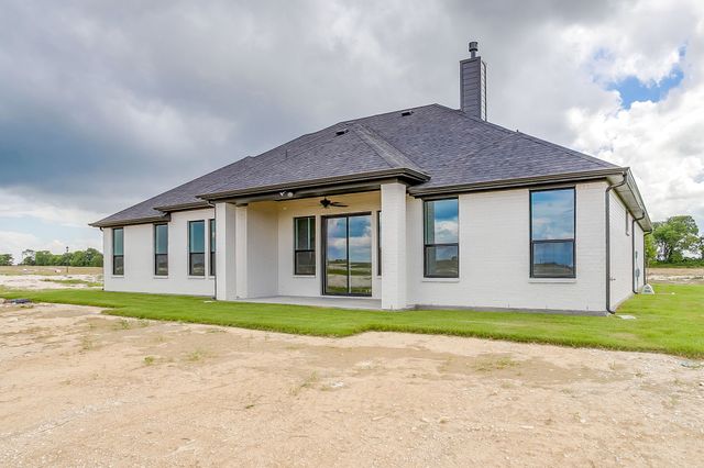 1011 Bartlett Peak Drive, Waxahachie, TX 75167
