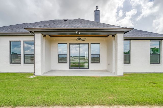 1011 Bartlett Peak Drive, Waxahachie, TX 75167