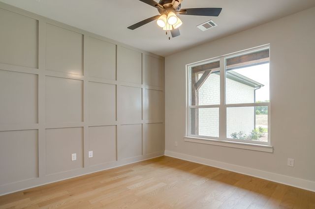 1011 Bartlett Peak Drive, Waxahachie, TX 75167
