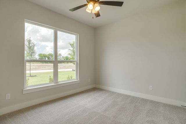 1011 Bartlett Peak Drive, Waxahachie, TX 75167