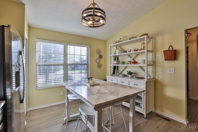 12057 Brookway Drive, Cincinnati, OH 45240