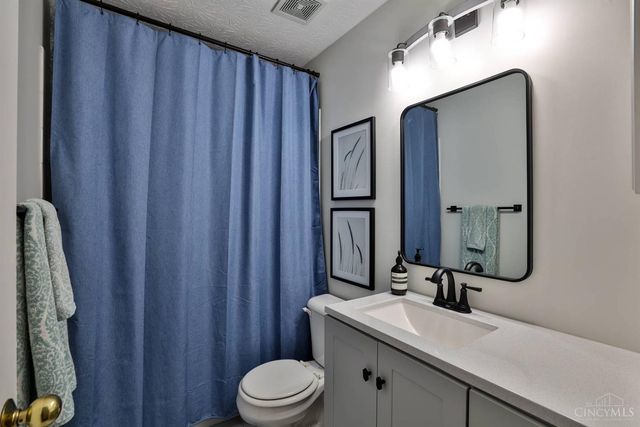 12057 Brookway Drive, Cincinnati, OH 45240