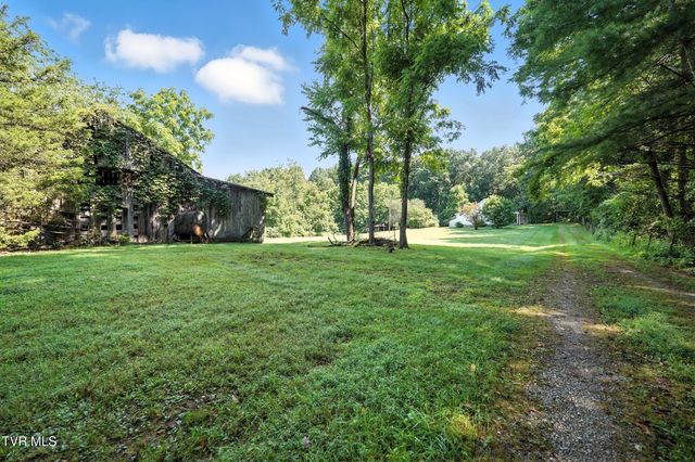 590 Old Union Road, Church Hill, TN 37642
