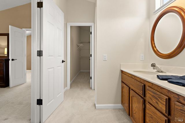 618 Rose Dr, Benicia, CA 94510