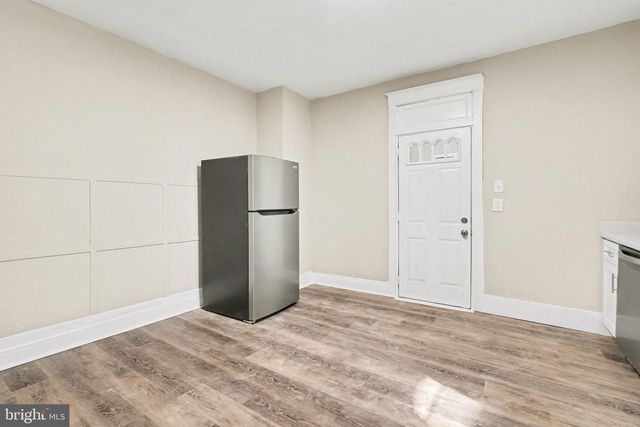 1814 BOAS ST, Harrisburg, PA 17103