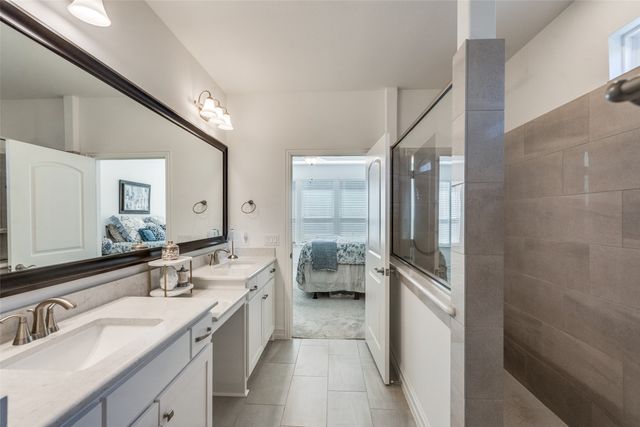 424 Long Pines Drive, Mckinney, TX 75071