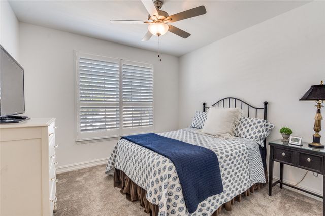 424 Long Pines Drive, Mckinney, TX 75071