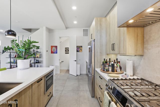 377 E WINDSOR Avenue 1, Phoenix, AZ 85004