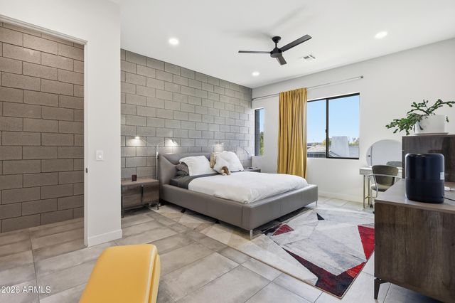 377 E WINDSOR Avenue 1, Phoenix, AZ 85004