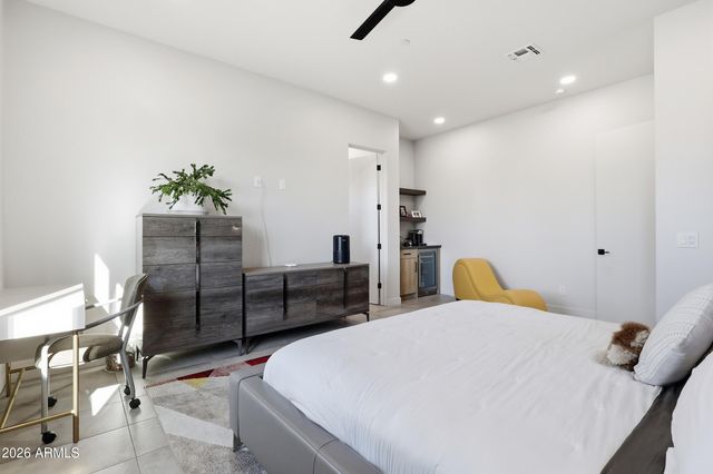 377 E WINDSOR Avenue 1, Phoenix, AZ 85004