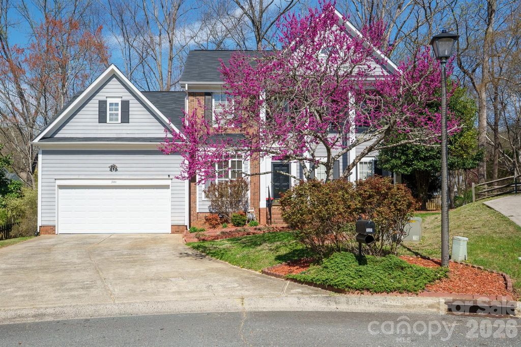 3001 Pennridge Place, Matthews, NC 28105