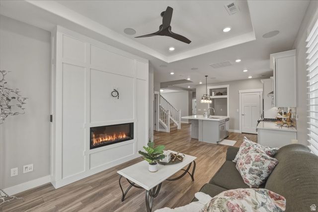6013 W SPARROW VIEW DR, South Jordan, UT 84009
