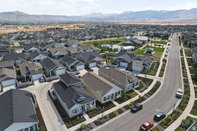 6013 W SPARROW VIEW DR, South Jordan, UT 84009