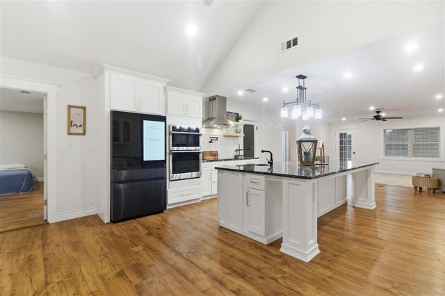 601 East Street, Vinton, LA 70668