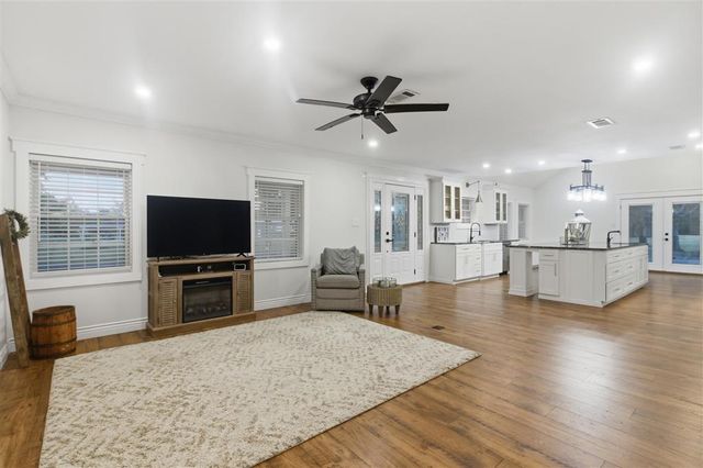 601 East Street, Vinton, LA 70668