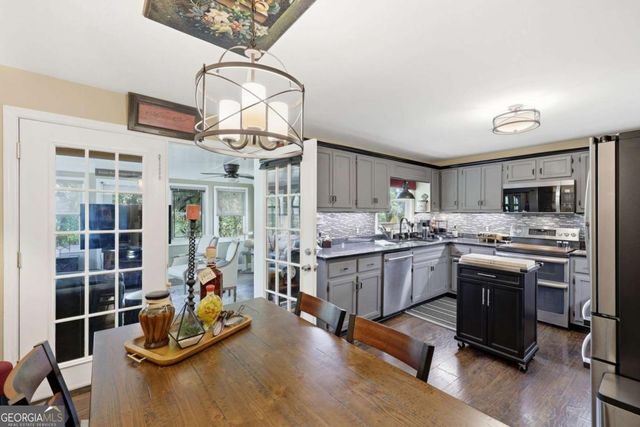 238 Currahee Circle, Toccoa, GA 30577