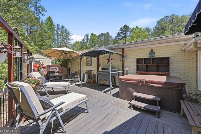 238 Currahee Circle, Toccoa, GA 30577