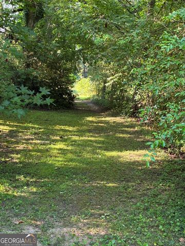 238 Currahee Circle, Toccoa, GA 30577